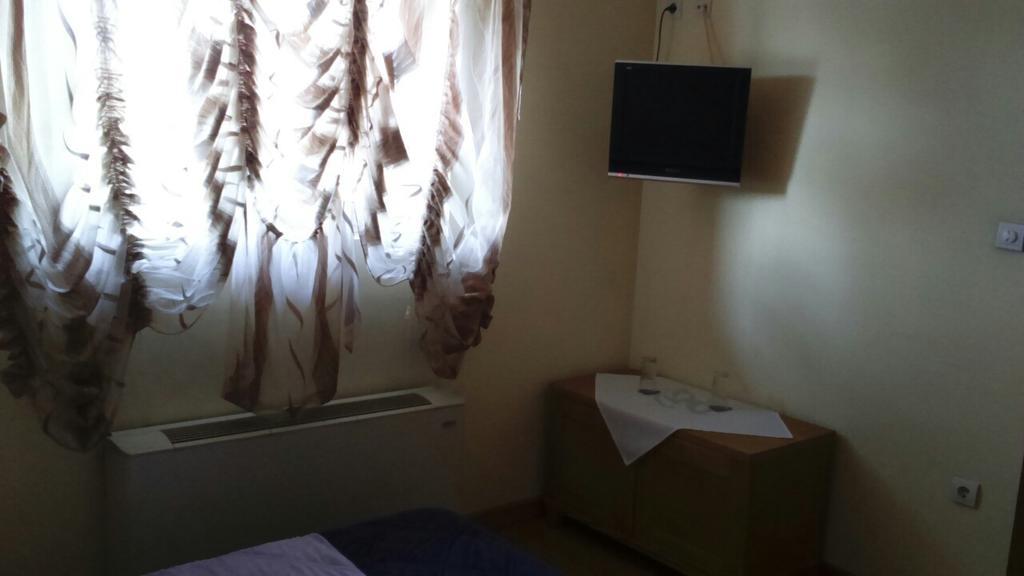 Čačak Motel Kneginja الغرفة الصورة
