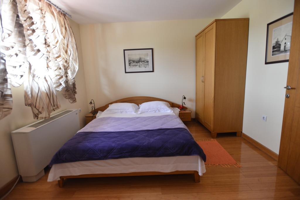 Čačak Motel Kneginja الغرفة الصورة