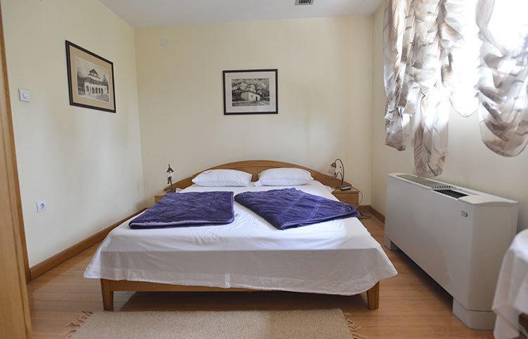 Čačak Motel Kneginja الغرفة الصورة