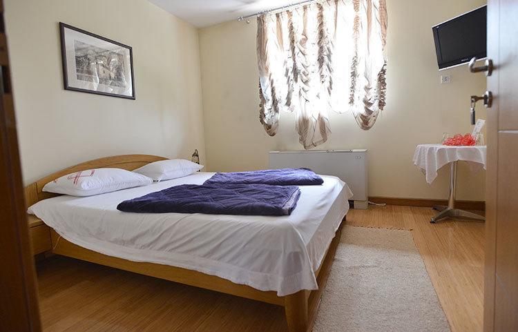 Čačak Motel Kneginja الغرفة الصورة