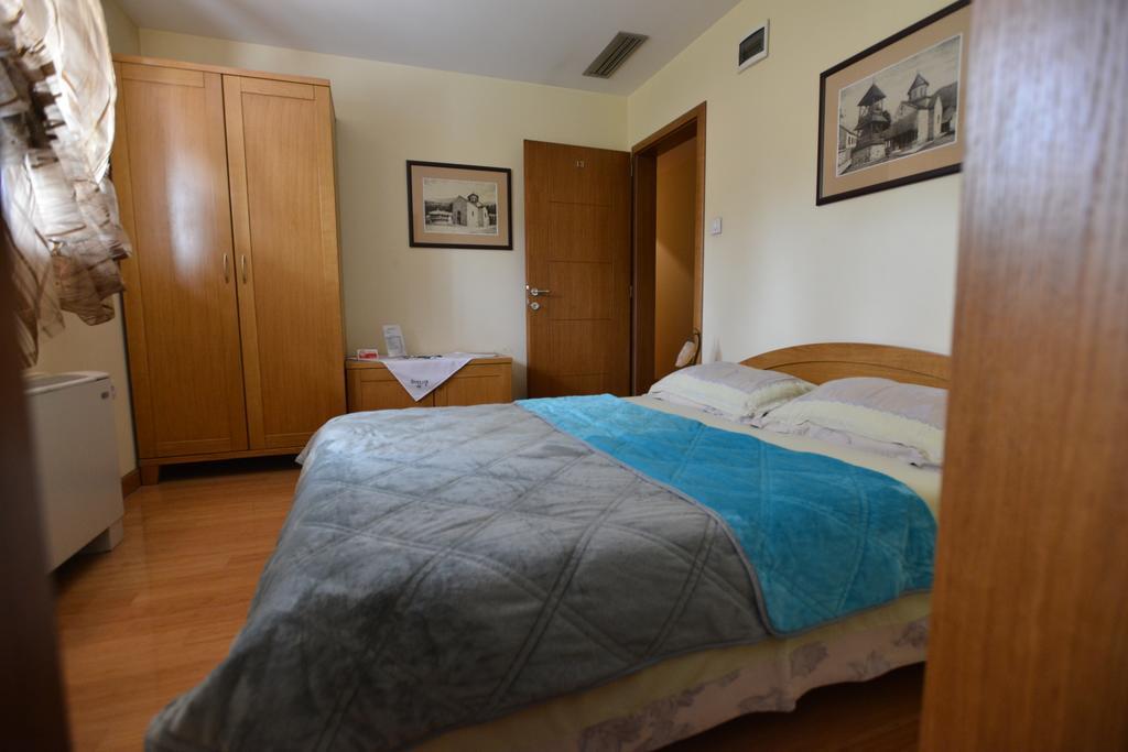 Čačak Motel Kneginja الغرفة الصورة
